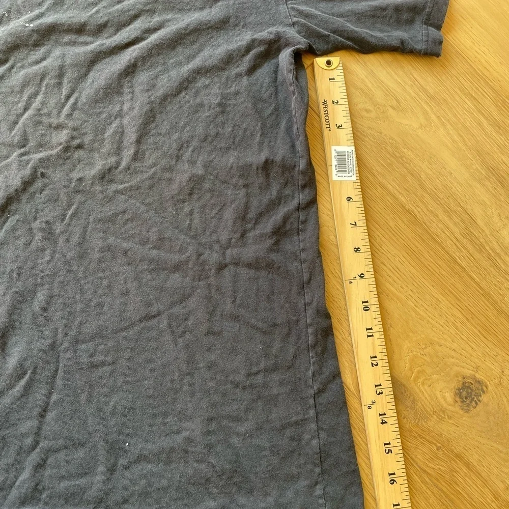 Adidas 90’s vintage tee shirt